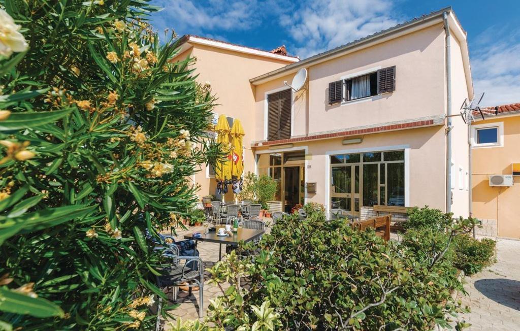 Apartmani Valdebek Пула Екстериор снимка